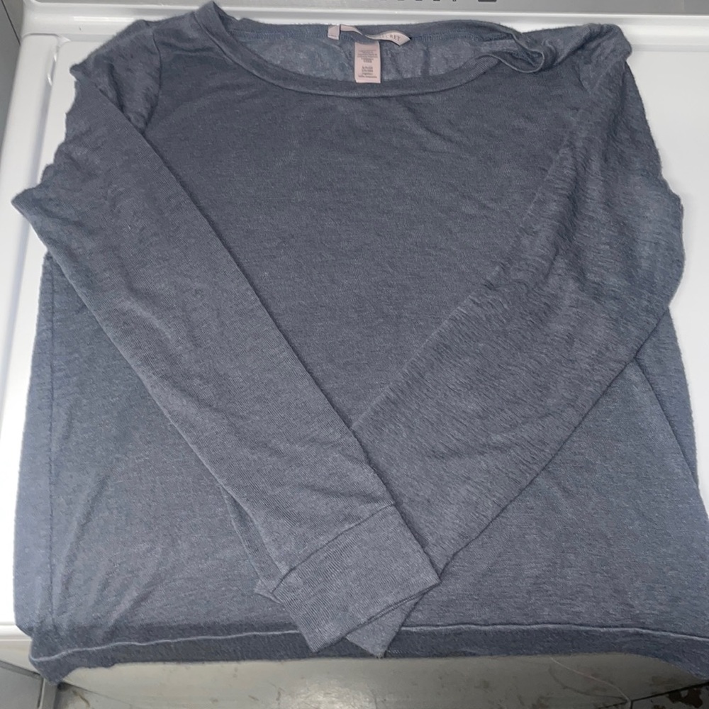Victoria’s Secret longsleeve